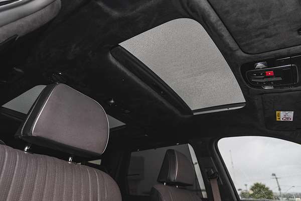 2024 Hyundai Palisade Calligraphy Black Ink LX2.V4