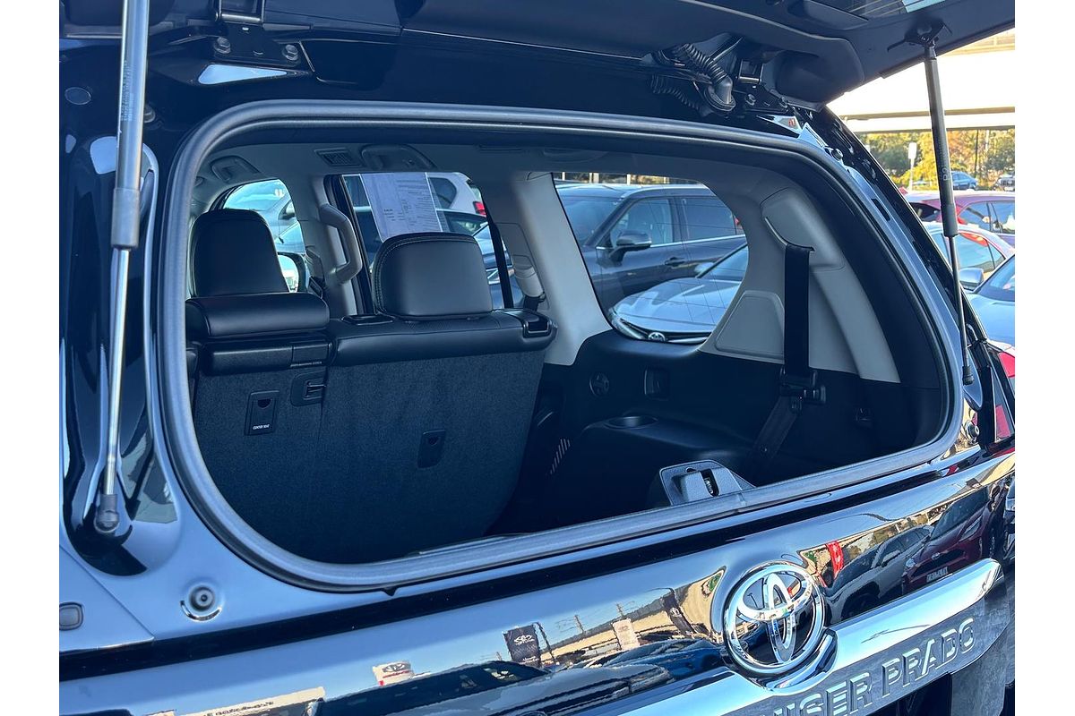 2023 Toyota Landcruiser Prado VX GDJ150R