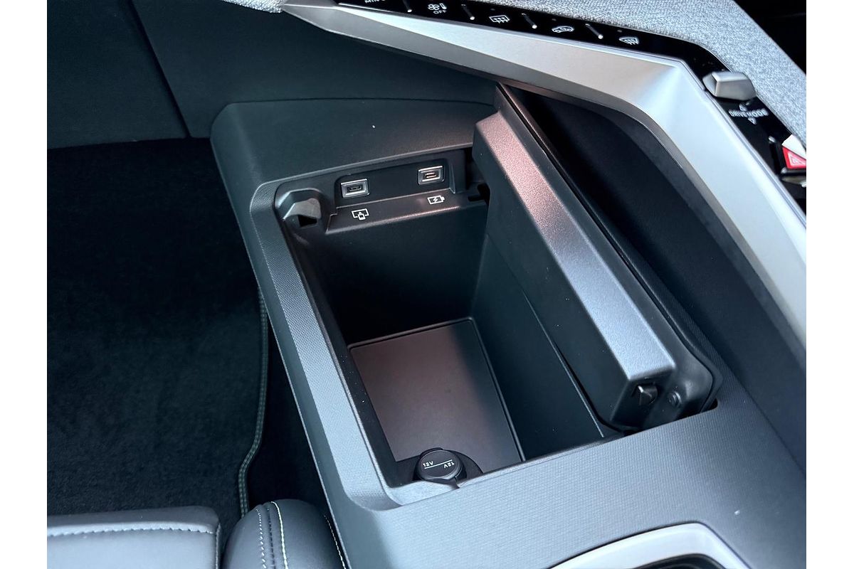 2025 Peugeot 3008 GT Premium Hybrid P64