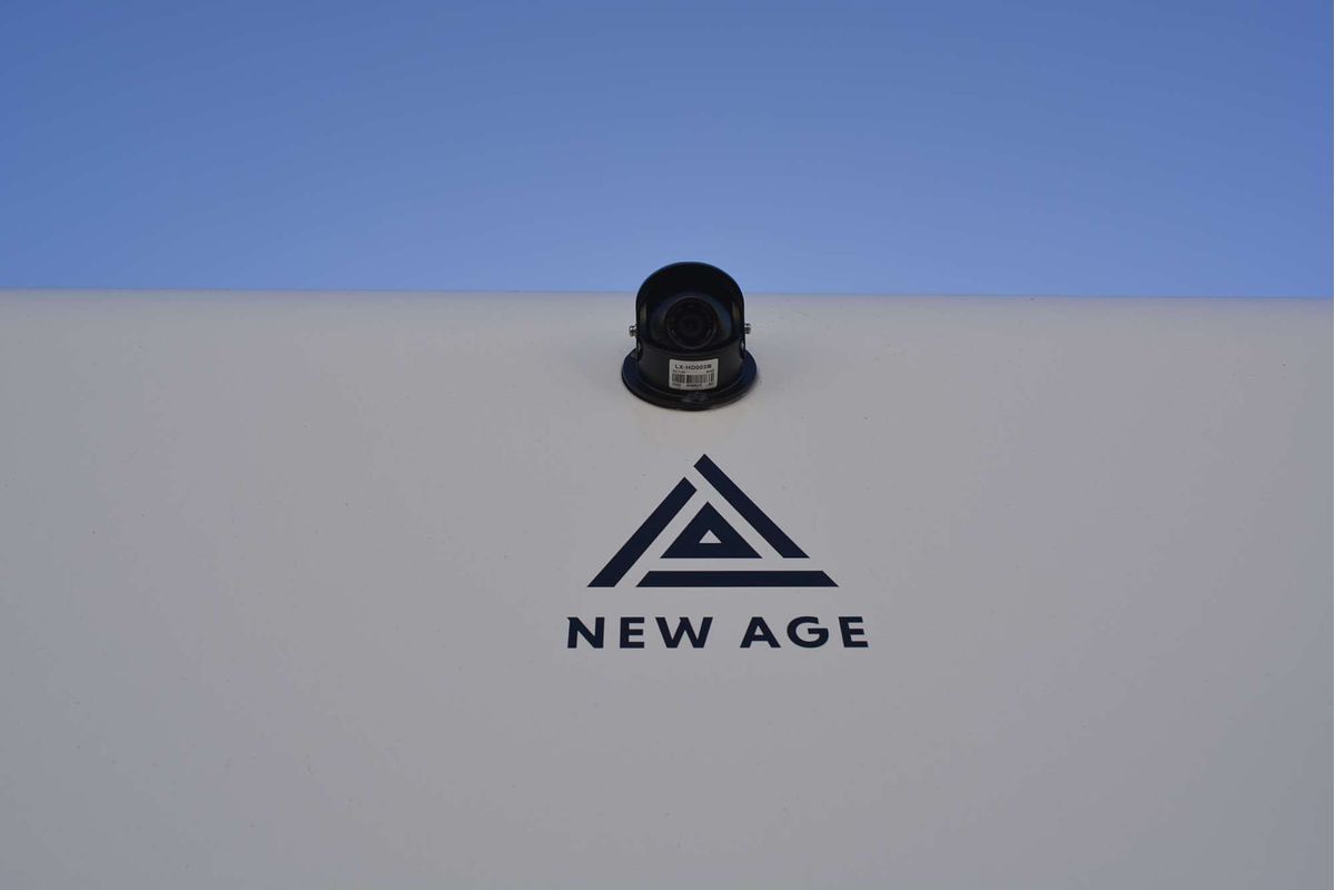 2025 New Age Manta Ray 15ft Embark