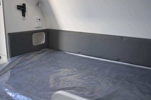 2025 New Age Manta Ray 15ft Embark