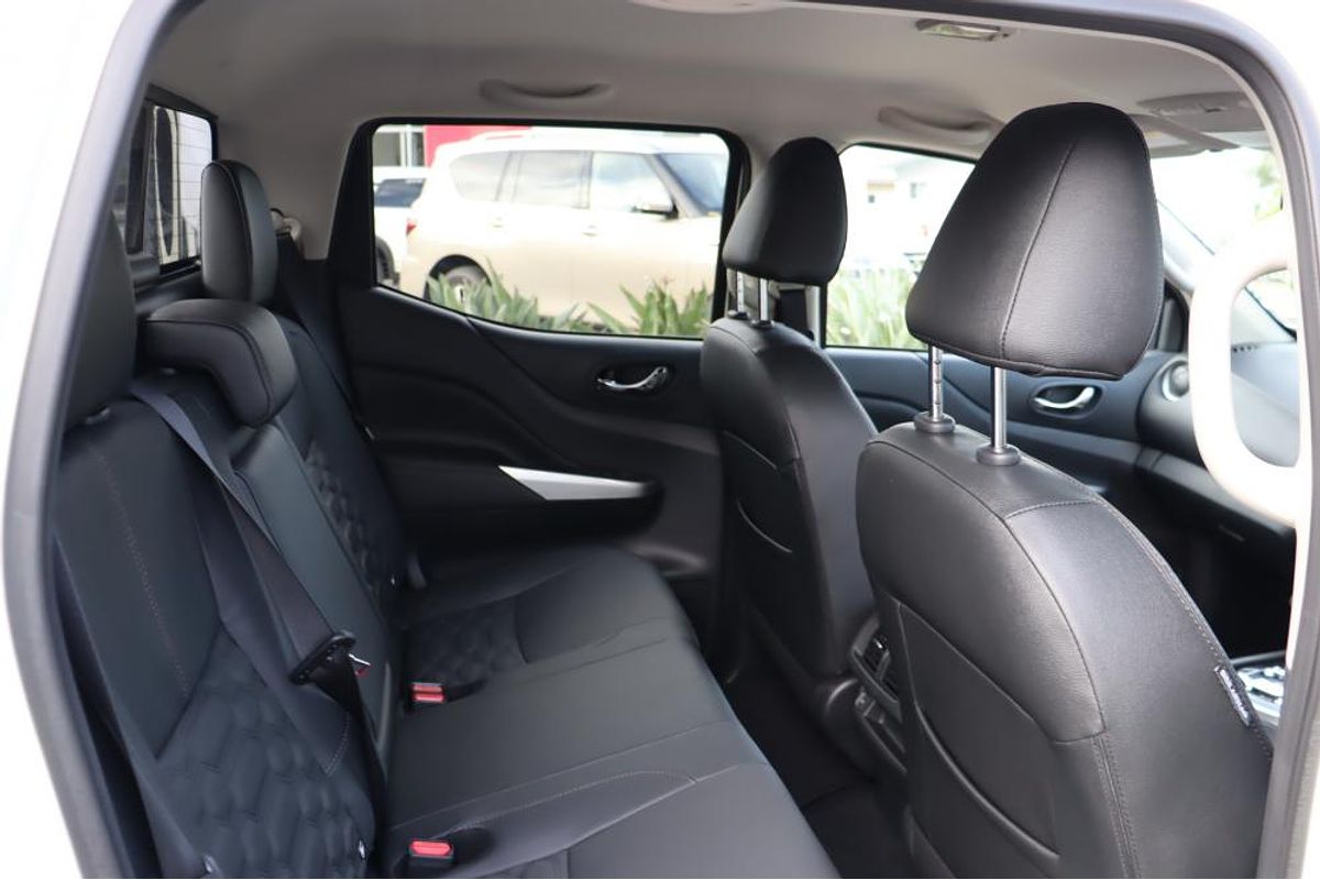 2024 Nissan Navara ST-X D23 4X4