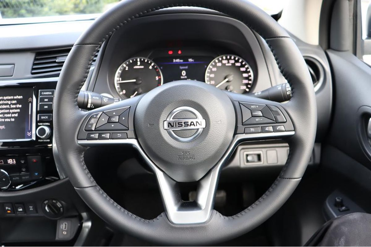 2024 Nissan Navara ST-X D23 4X4