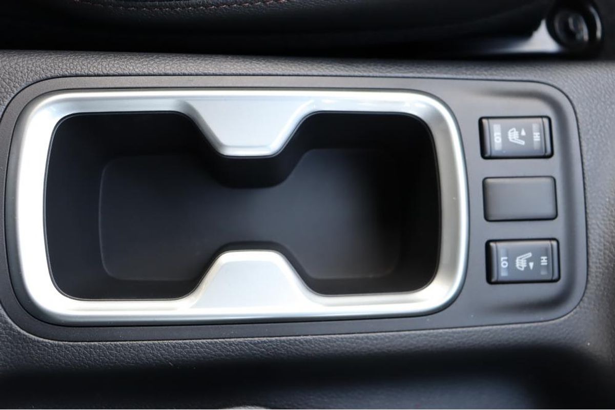 2024 Nissan Navara ST-X D23 4X4