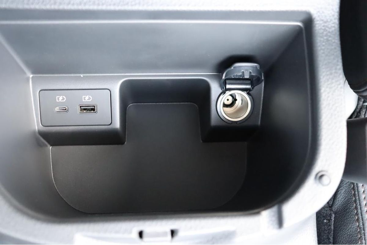 2024 Nissan Navara ST-X D23 4X4