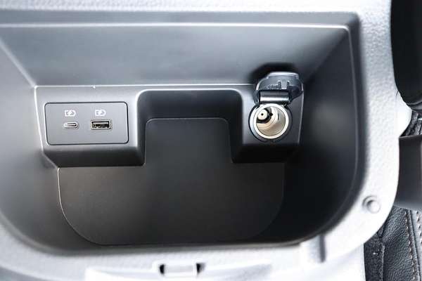 2024 Nissan Navara ST-X D23 4X4