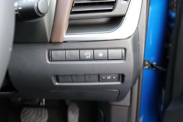 2024 Nissan QASHQAI Ti J12