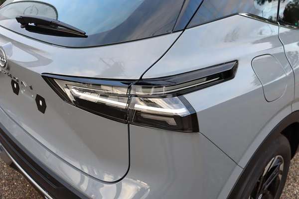 2024 Nissan QASHQAI ST-L J12