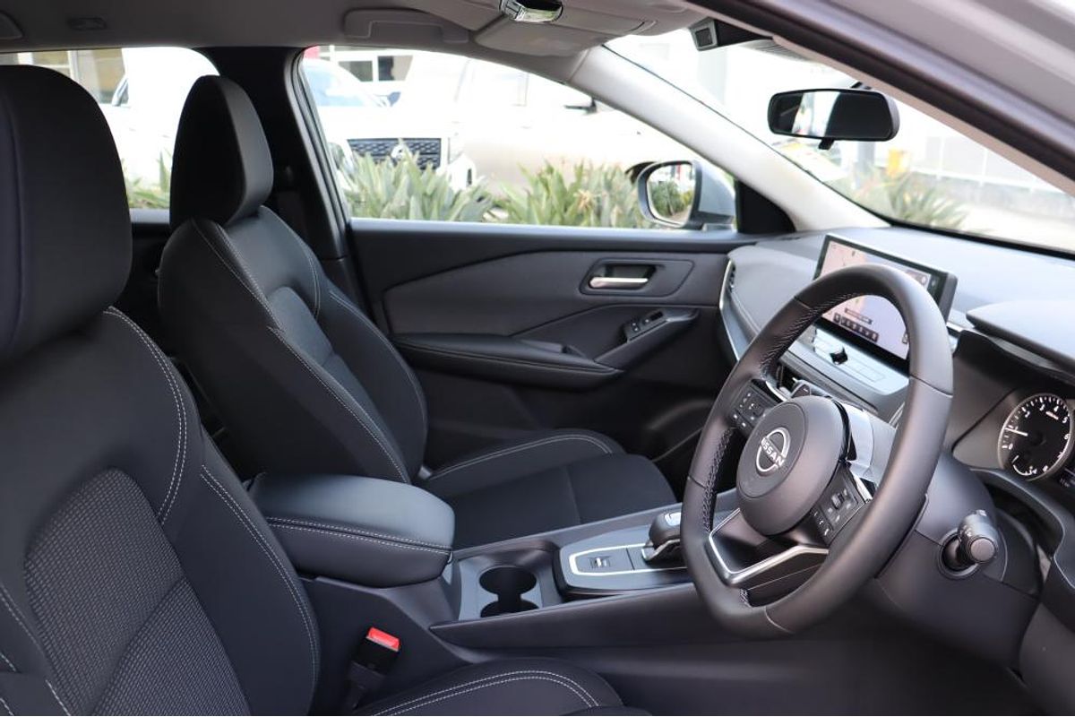 2024 Nissan QASHQAI ST-L J12