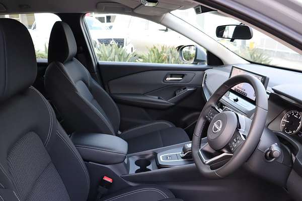 2024 Nissan QASHQAI ST-L J12