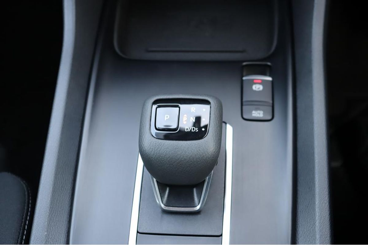 2024 Nissan QASHQAI ST-L J12