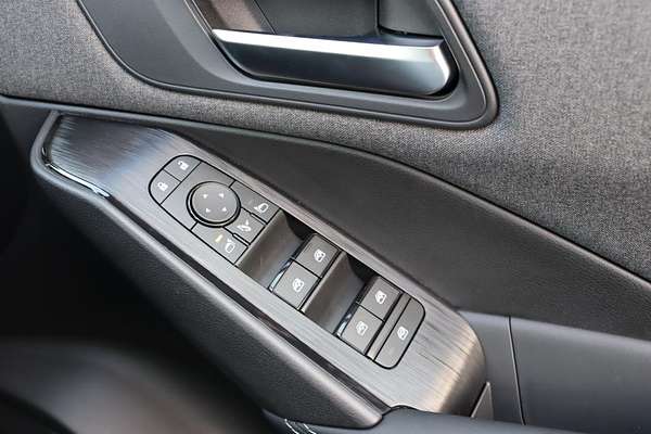 2024 Nissan QASHQAI ST-L J12
