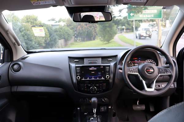 2024 Nissan Navara PRO-4X Warrior D23 4X4
