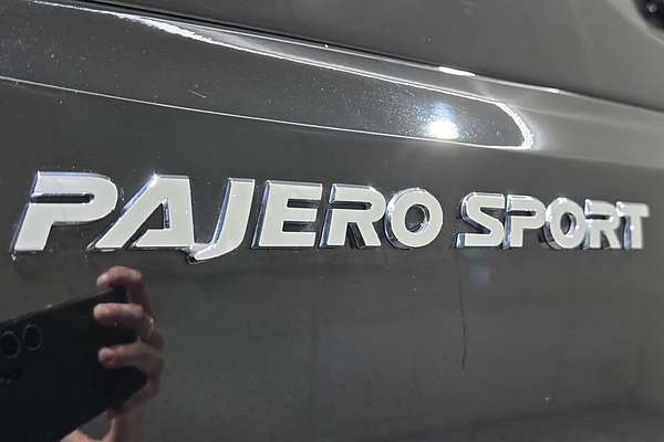 2022 Mitsubishi PAJERO SPORT PAJERO SPORT GSR (4WD) 7 SEAT QF4Z46