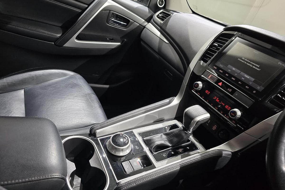 2022 Mitsubishi PAJERO SPORT PAJERO SPORT GSR (4WD) 7 SEAT QF4Z46