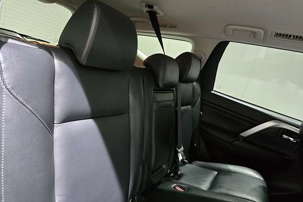 2022 Mitsubishi PAJERO SPORT PAJERO SPORT GSR (4WD) 7 SEAT QF4Z46