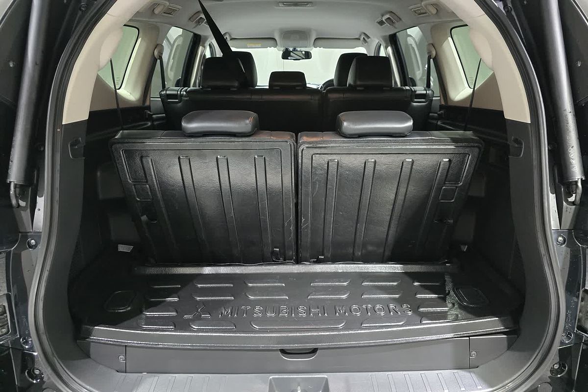2022 Mitsubishi PAJERO SPORT PAJERO SPORT GSR (4WD) 7 SEAT QF4Z46