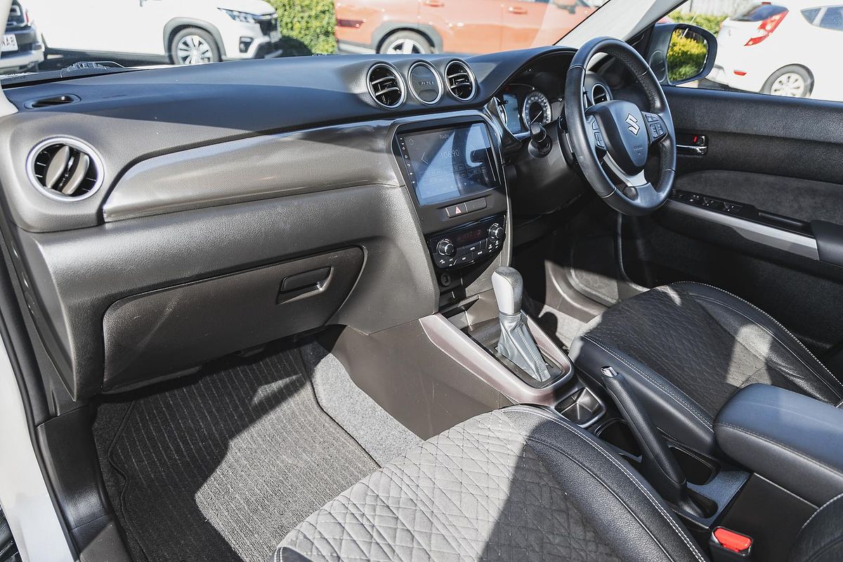2022 Suzuki Vitara Turbo LY Series II