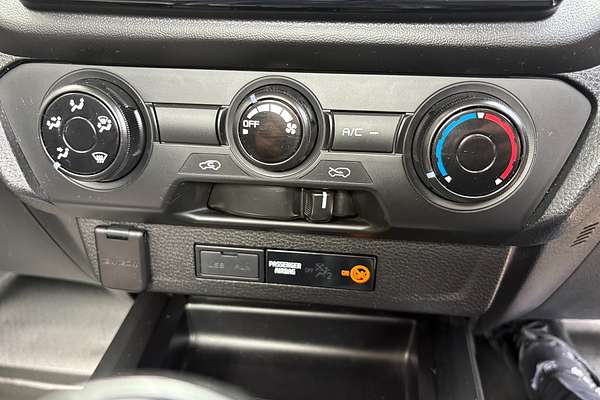 2022 Isuzu D-MAX SX High Ride Rear Wheel Drive