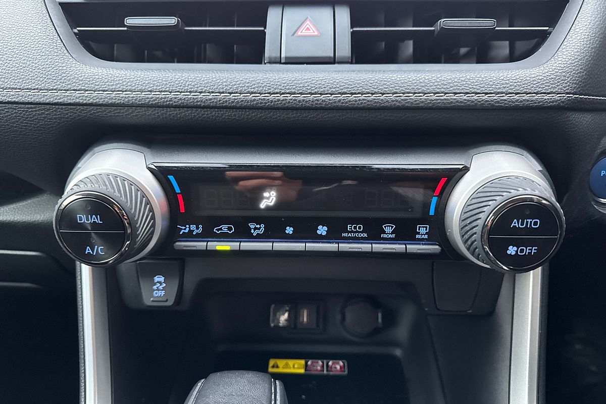 2022 Toyota RAV4 GXL AXAH54R
