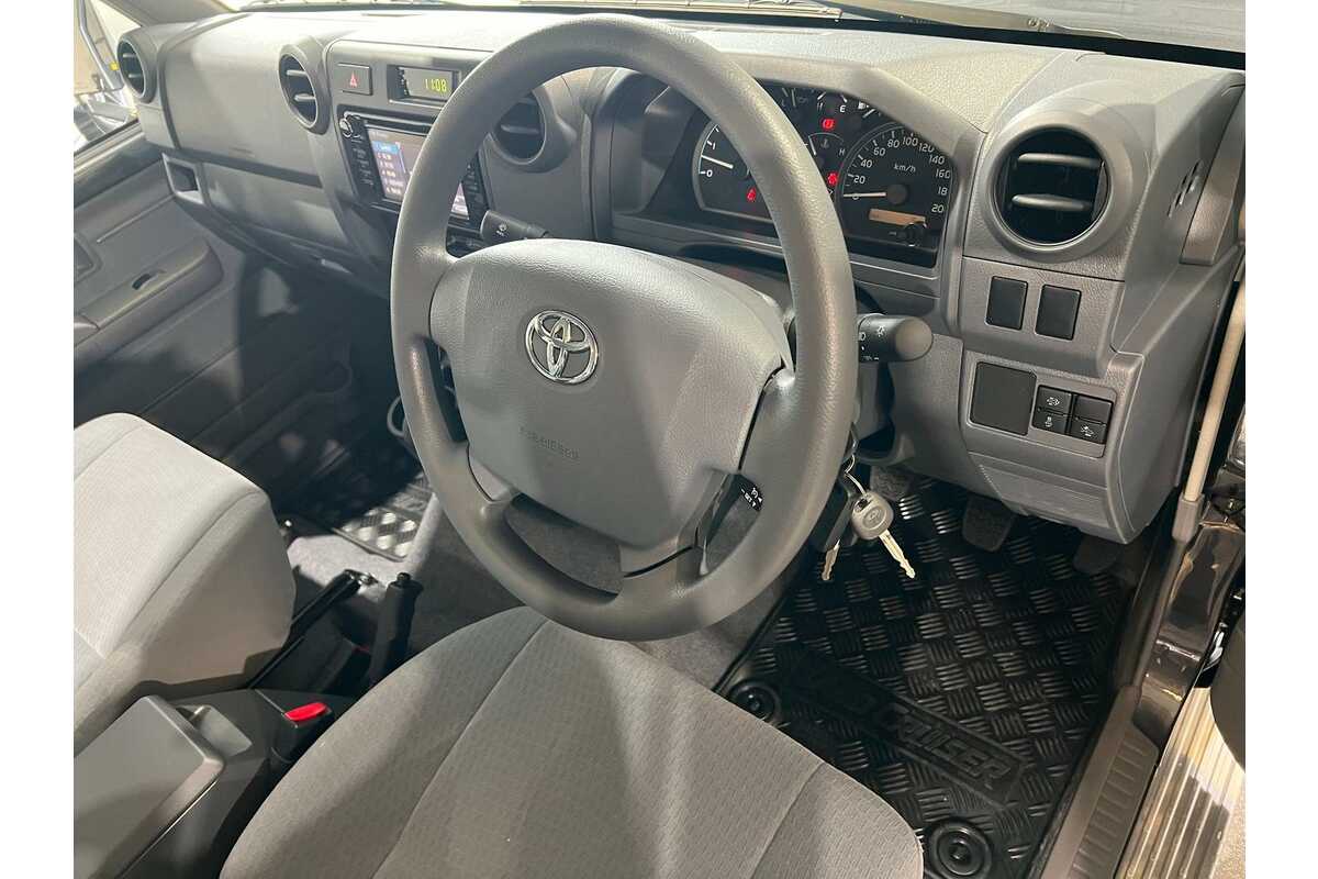 2023 Toyota Landcruiser GXL VDJ79R