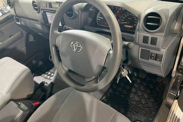 2023 Toyota Landcruiser GXL VDJ79R