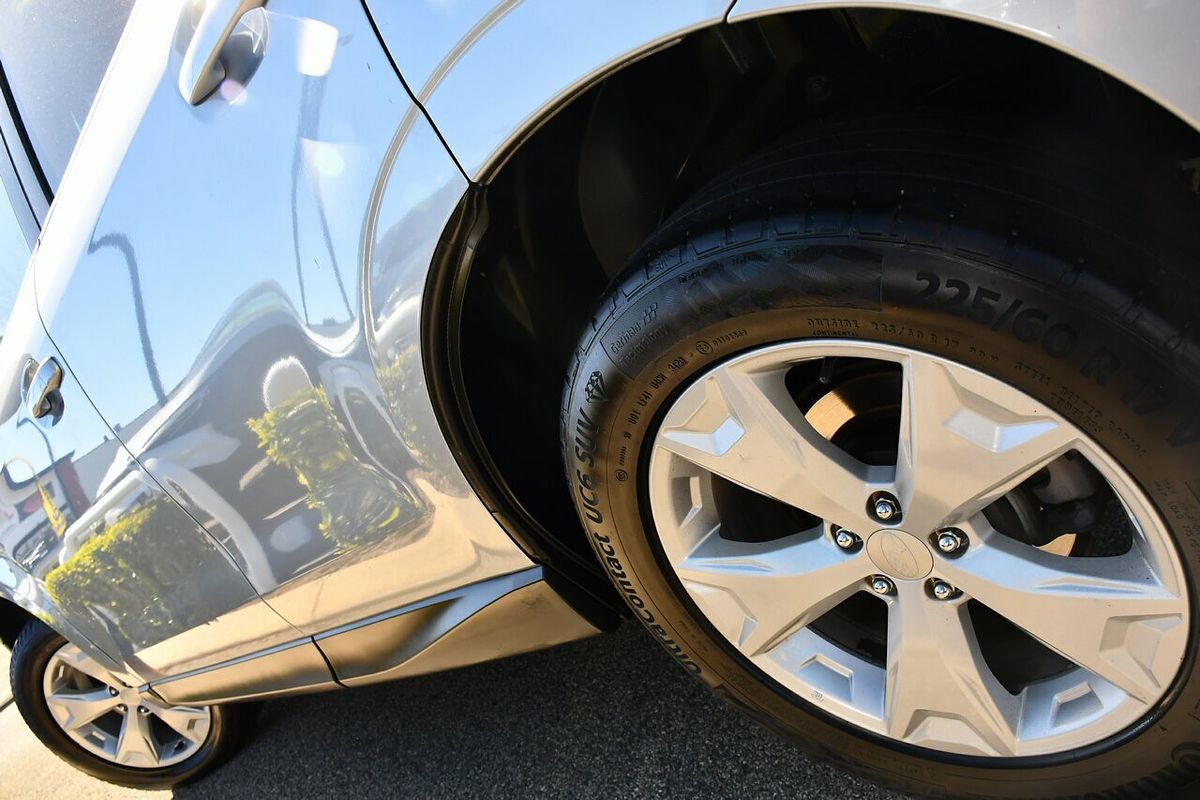 2015 Subaru Forester 2.5i-L S4
