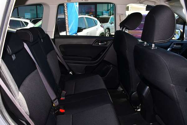 2015 Subaru Forester 2.5i-L S4