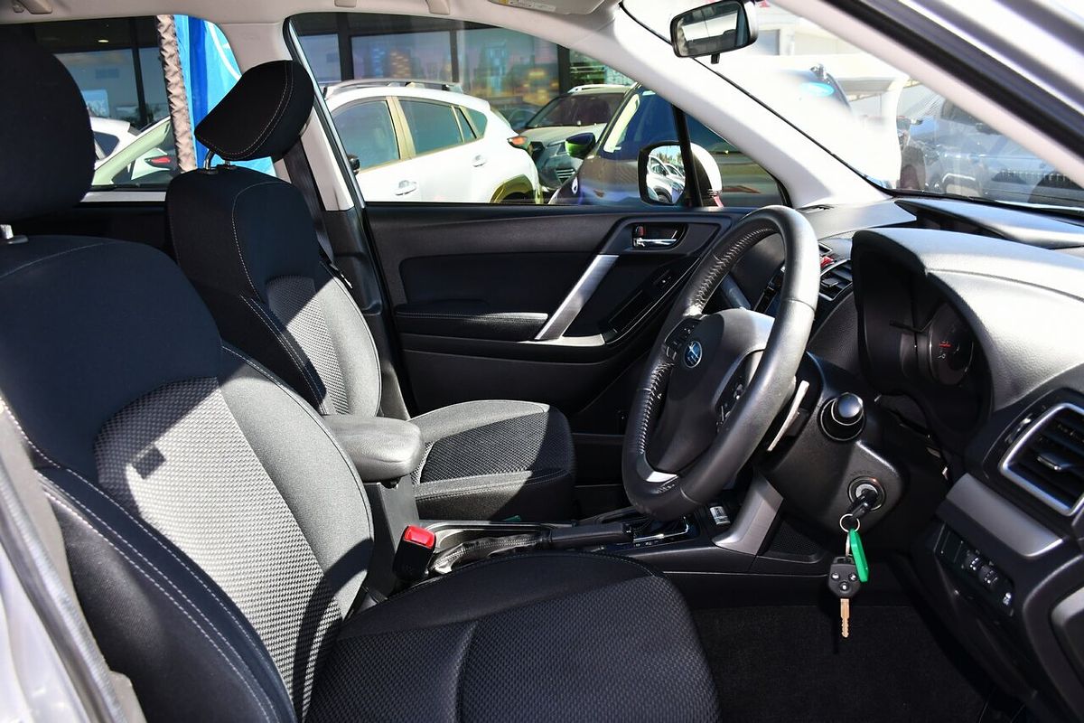 2015 Subaru Forester 2.5i-L S4