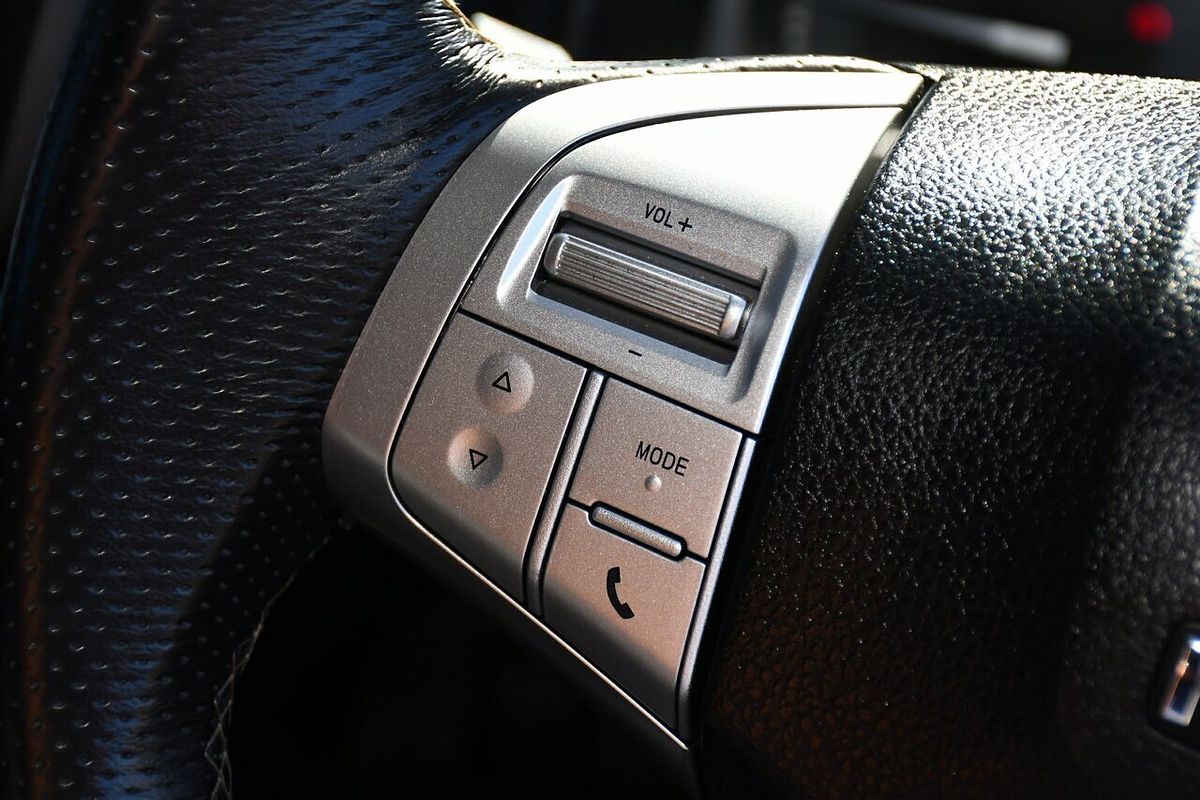 2019 Isuzu MU-X LS-U