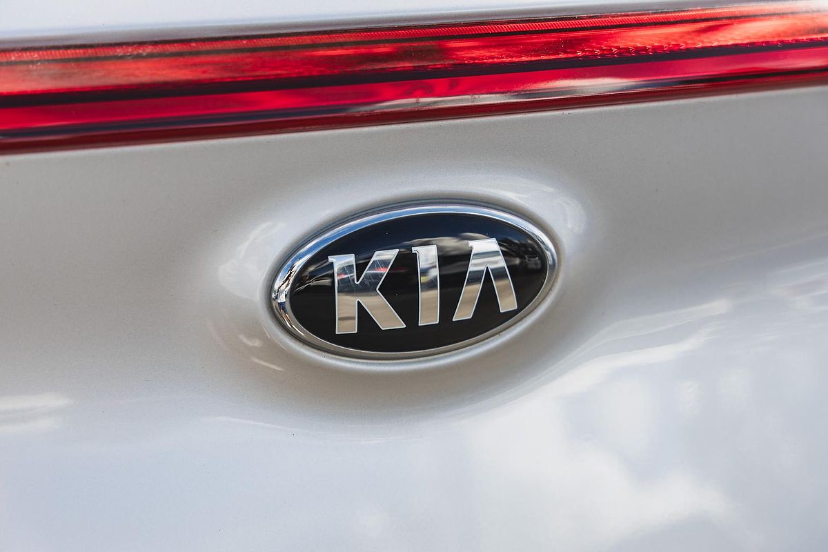 2020 Kia Sportage S QL