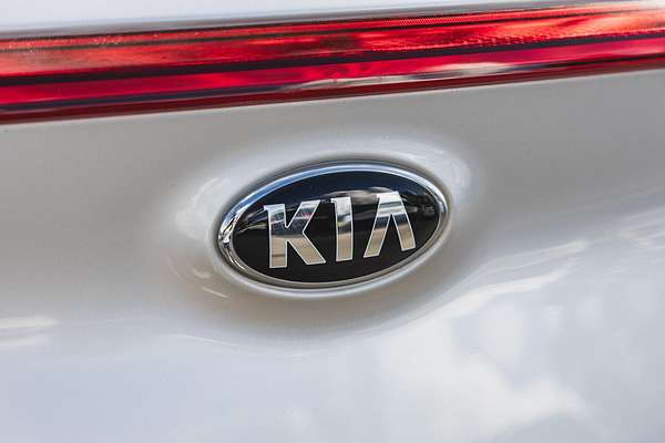 2020 Kia Sportage S QL