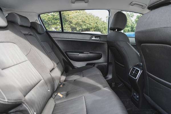 2020 Kia Sportage S QL