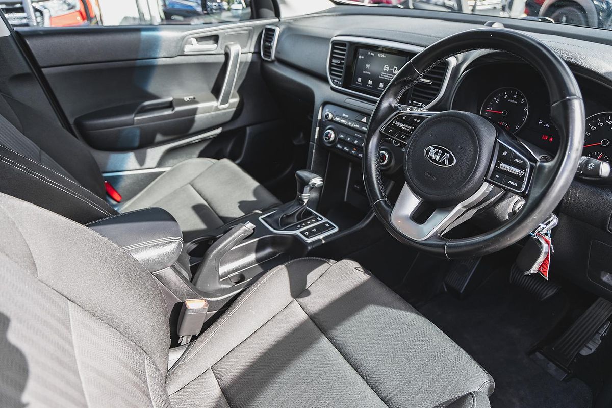 2020 Kia Sportage S QL
