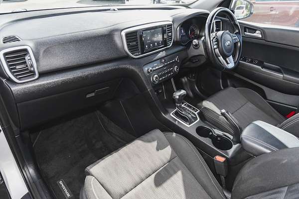 2020 Kia Sportage S QL