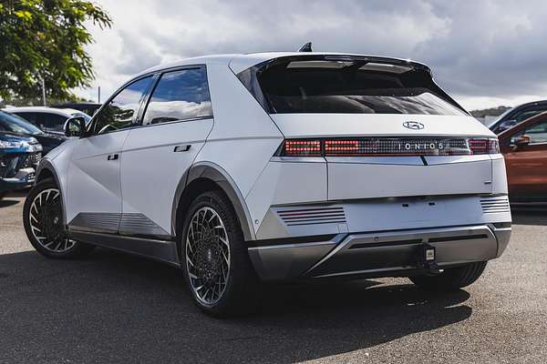 2021 Hyundai IONIQ 5 NE.V1