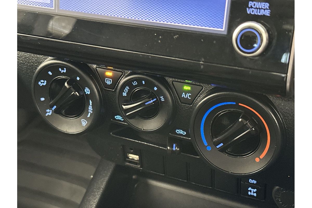 2021 Toyota Hilux SR GUN126R 4X4