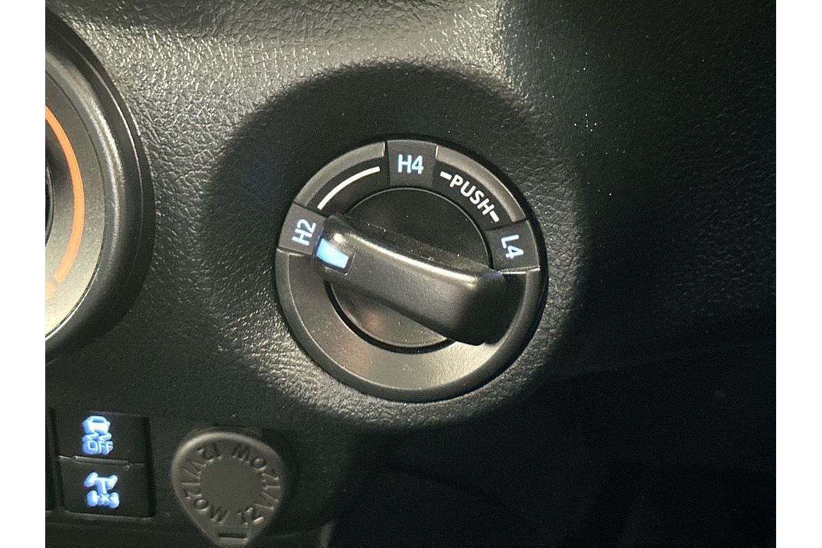 2021 Toyota Hilux SR GUN126R 4X4