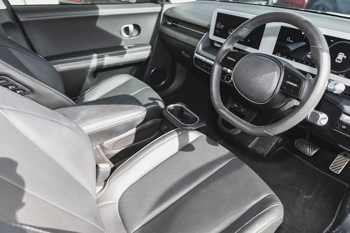 2021 Hyundai IONIQ 5 NE.V1
