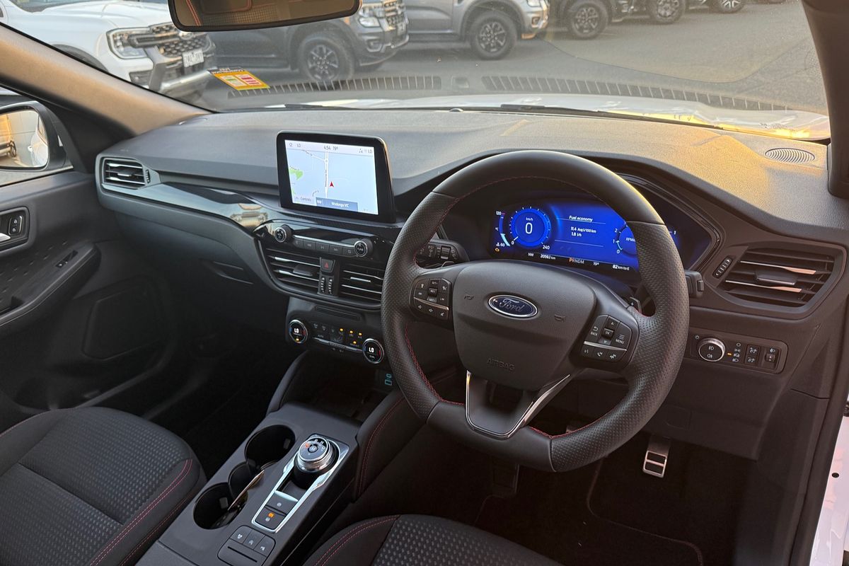 2020 Ford Escape ST-Line ZH