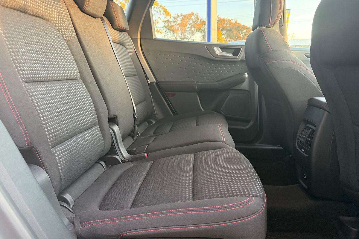 2020 Ford Escape ST-Line ZH