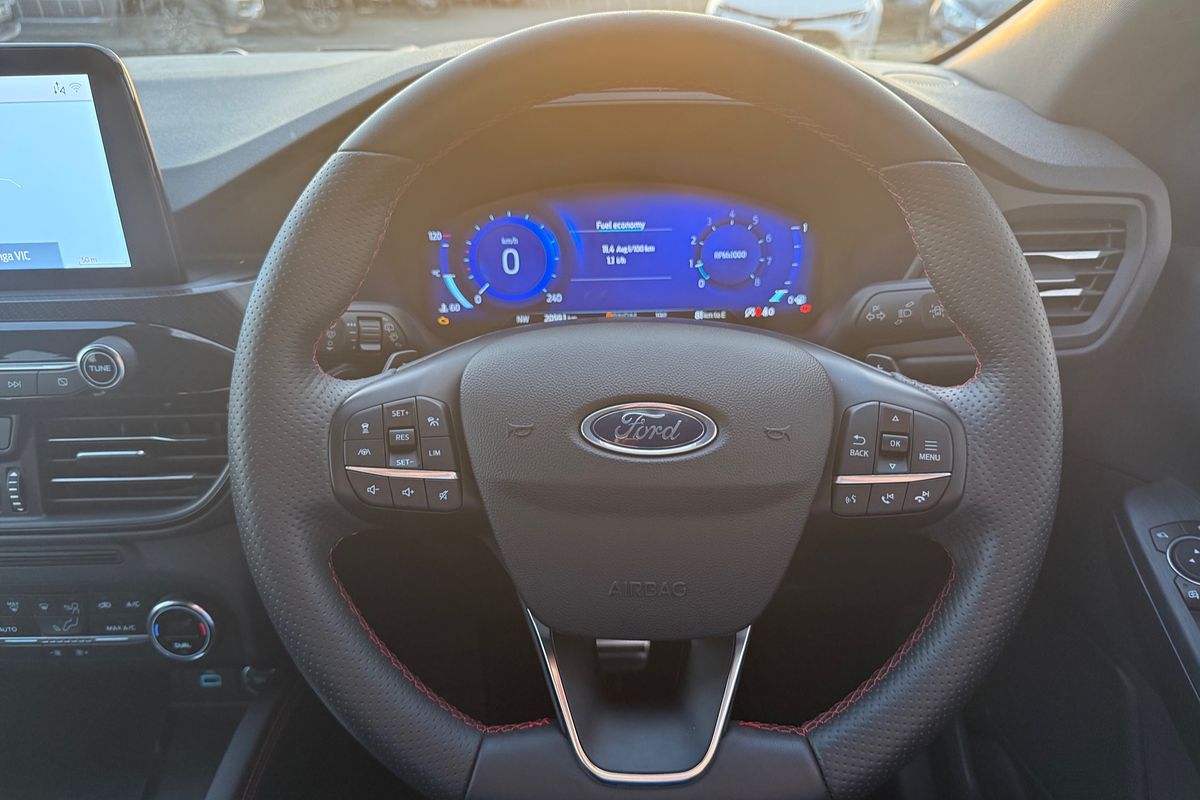 2020 Ford Escape ST-Line ZH
