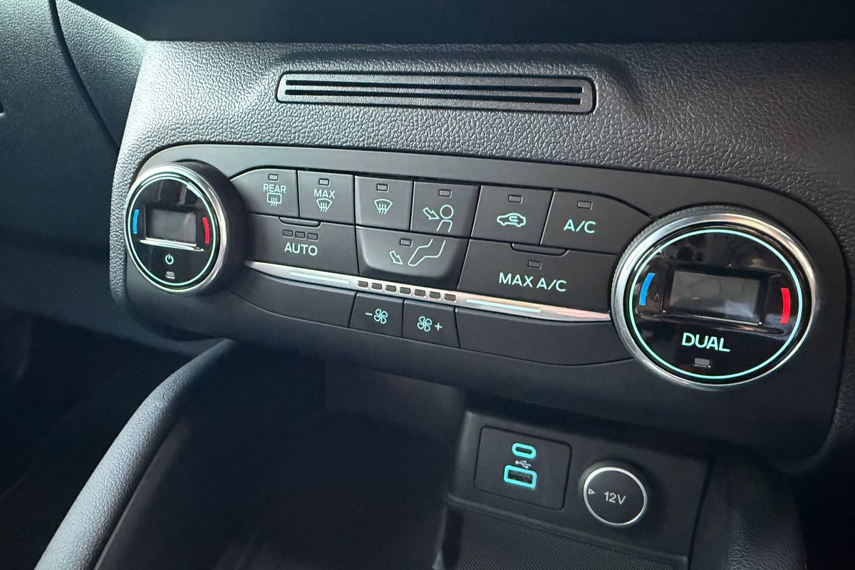 2020 Ford Escape ST-Line ZH