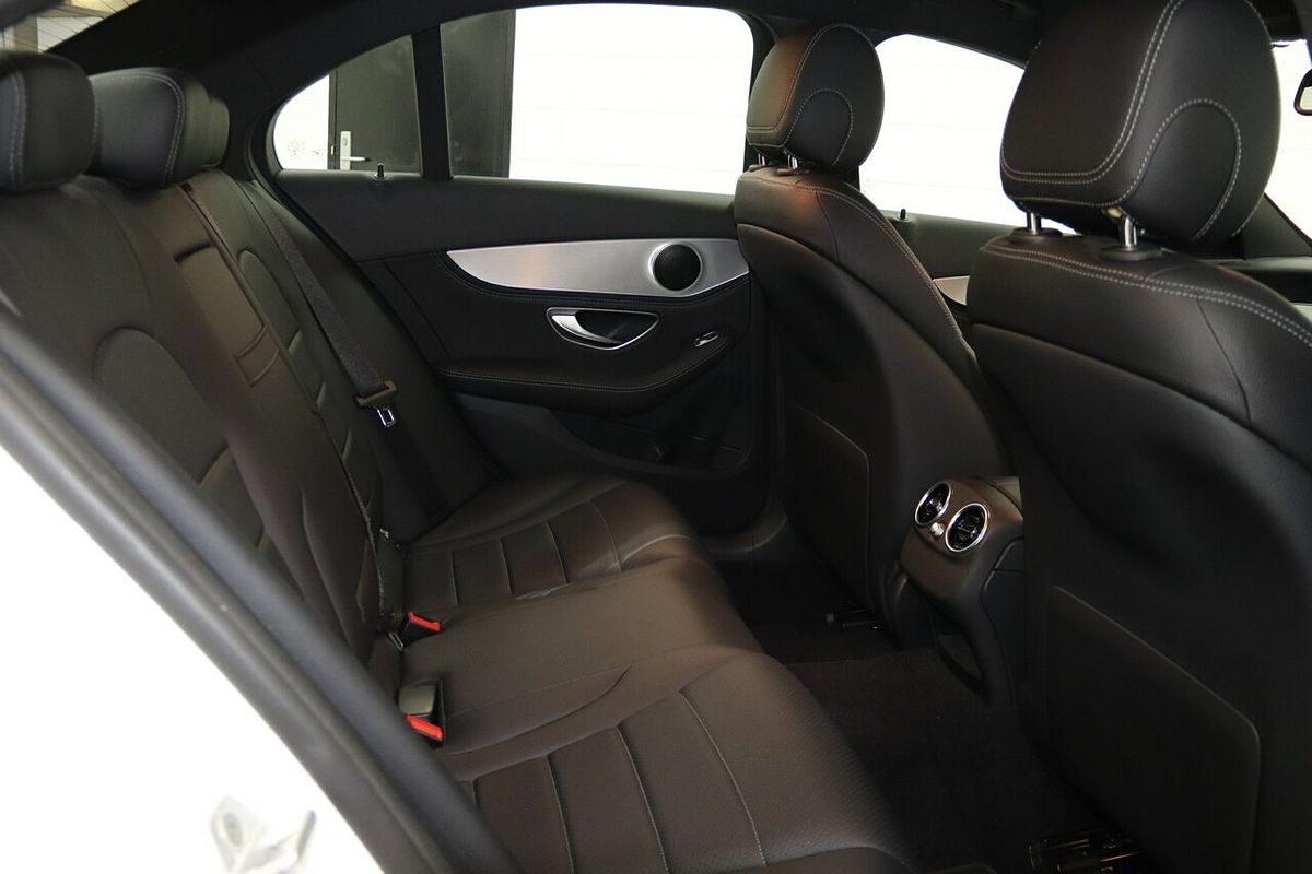 2015 Mercedes-Benz C-Class C200 W205
