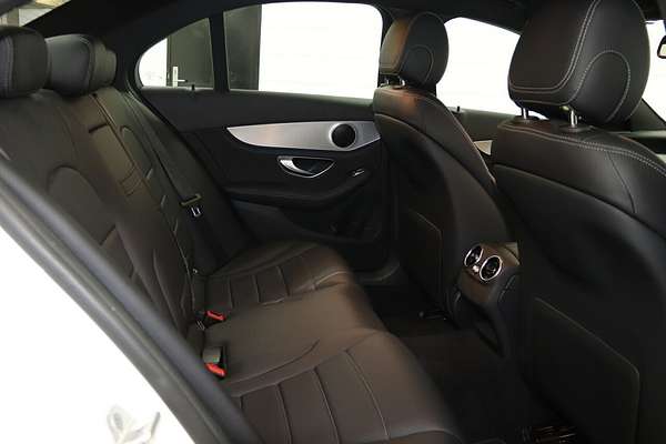 2015 Mercedes-Benz C-Class C200 W205