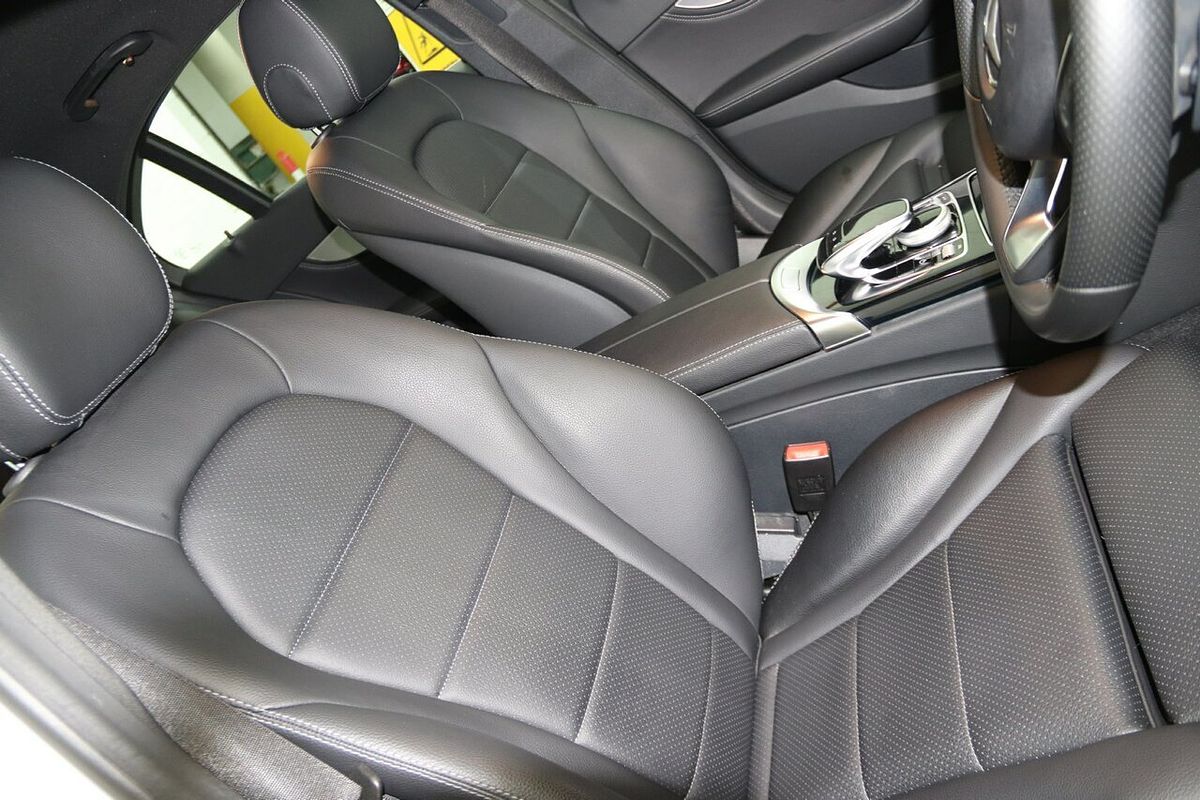 2015 Mercedes-Benz C-Class C200 W205