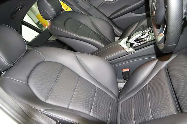 2015 Mercedes-Benz C-Class C200 W205