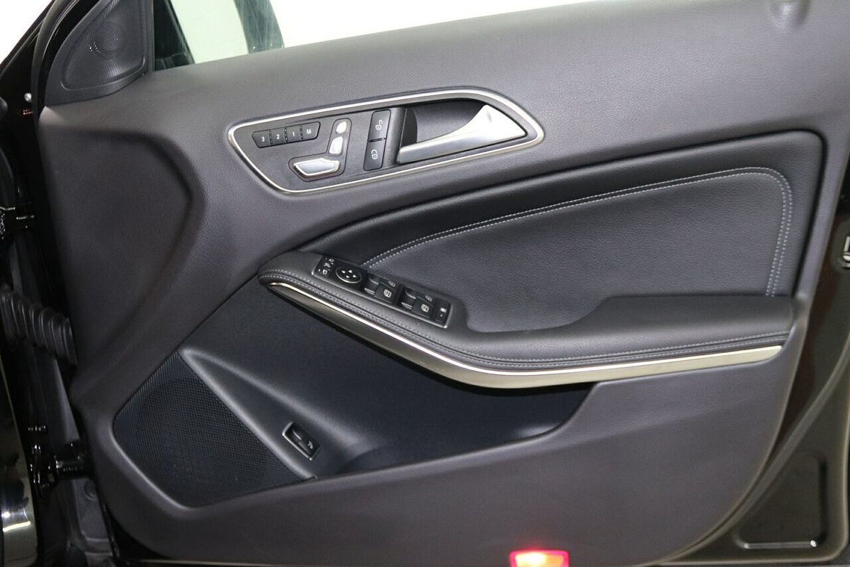 2019 Mercedes-Benz GLA-Class GLA180 X156