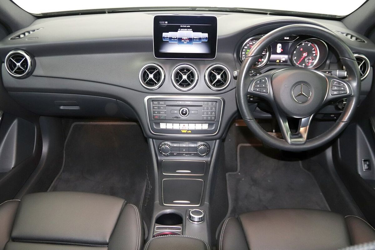 2019 Mercedes-Benz GLA-Class GLA180 X156