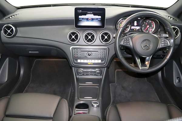 2019 Mercedes-Benz GLA-Class GLA180 X156